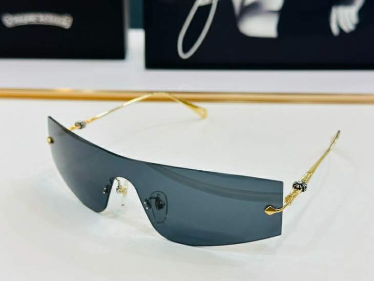 Picture of Chrome Hearts Sunglasses _SKUfw58025298fw